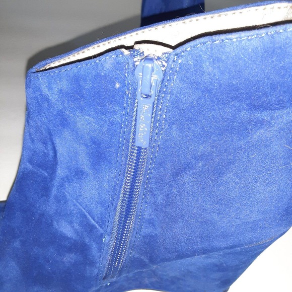 Michael Antonio Blue Suede Wedge Boot sz 8 Flaw - Picture 5 of 6